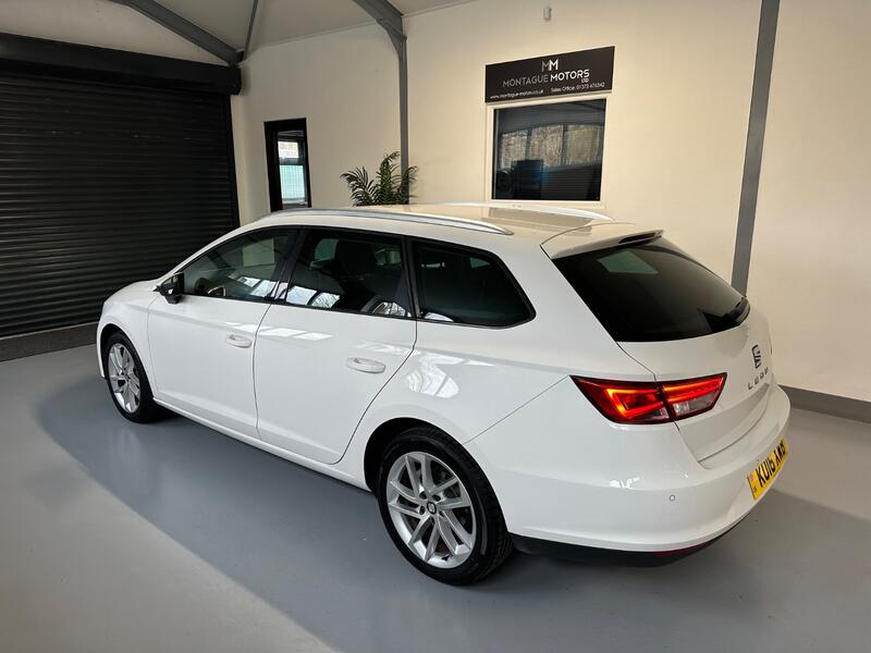 View SEAT LEON 1.6 TDI SE Dynamic Technology