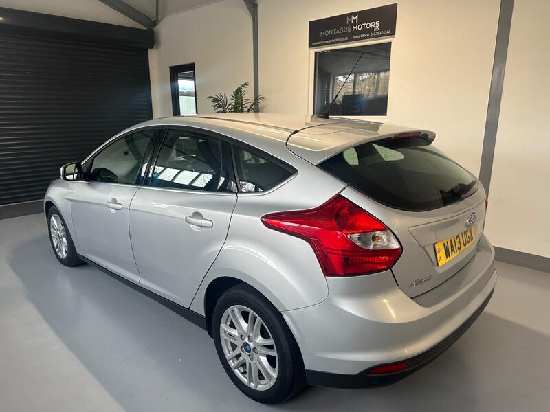 View FORD FOCUS 1.6 TDCi ECOnetic Titanium