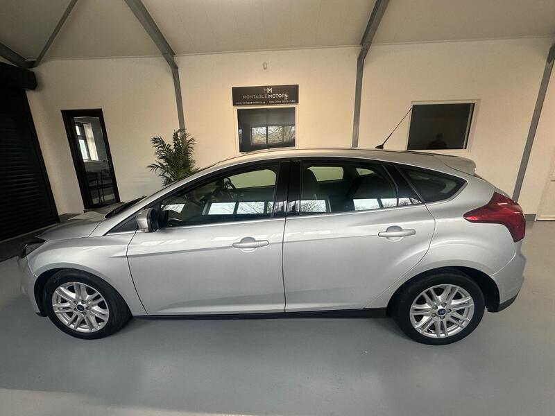 View FORD FOCUS 1.6 TDCi ECOnetic Titanium