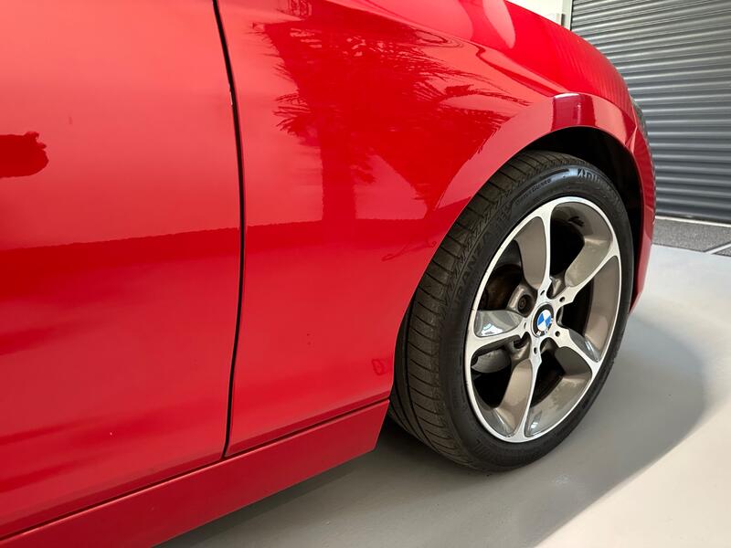 BMW 1 SERIES