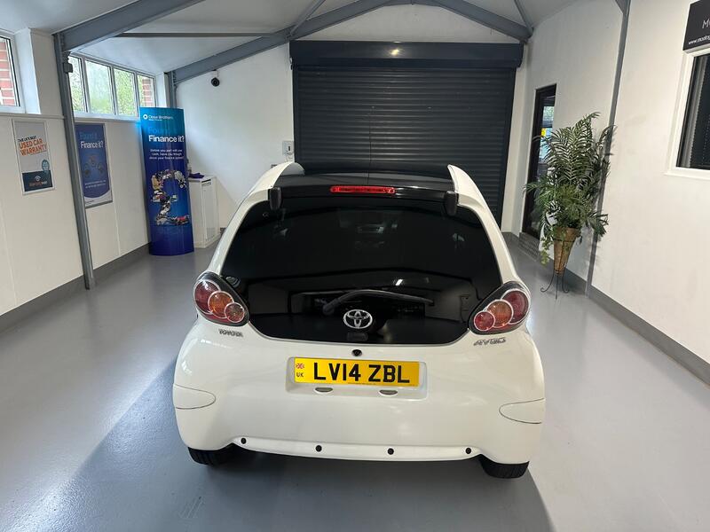 TOYOTA AYGO