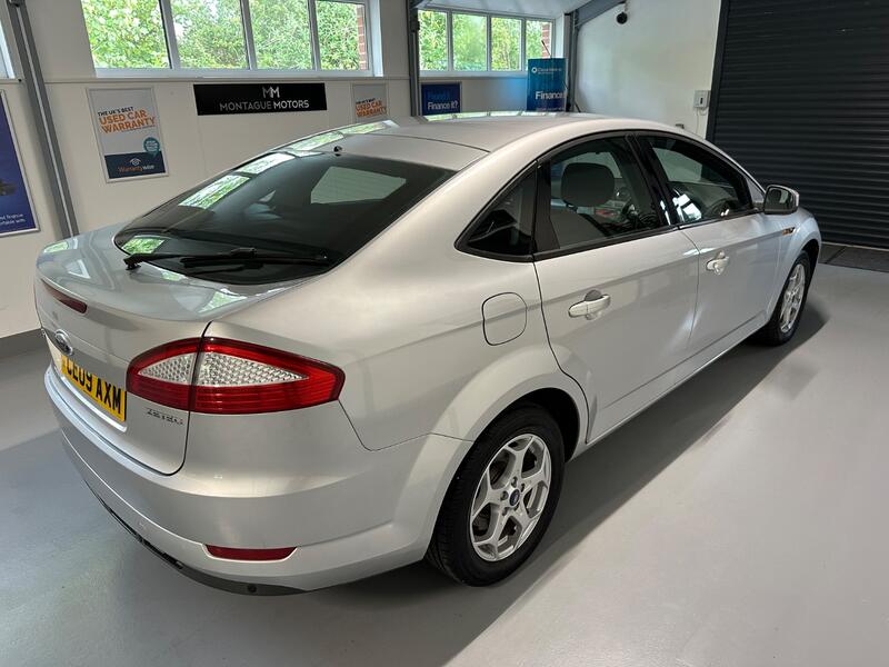 FORD MONDEO