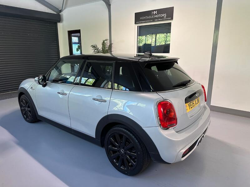 View MINI HATCH 2.0 5-Door Hatch Cooper S