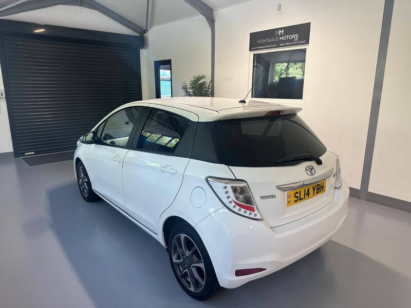 View TOYOTA YARIS 1.3 Dual VVT-i Trend