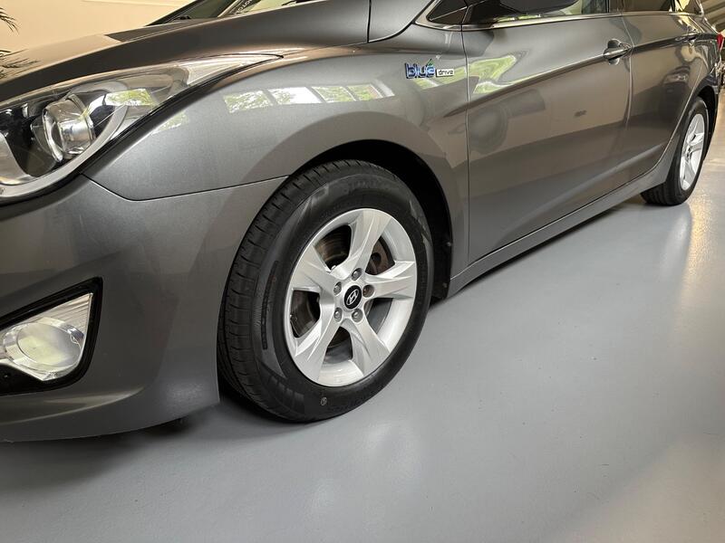 HYUNDAI I40