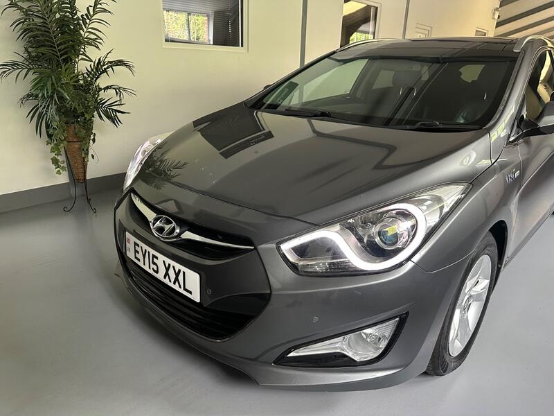 HYUNDAI I40
