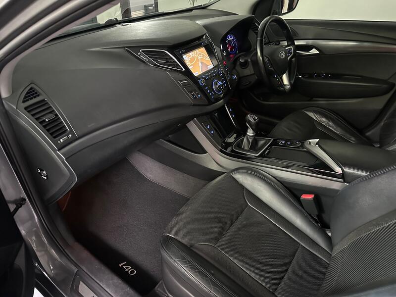 HYUNDAI I40
