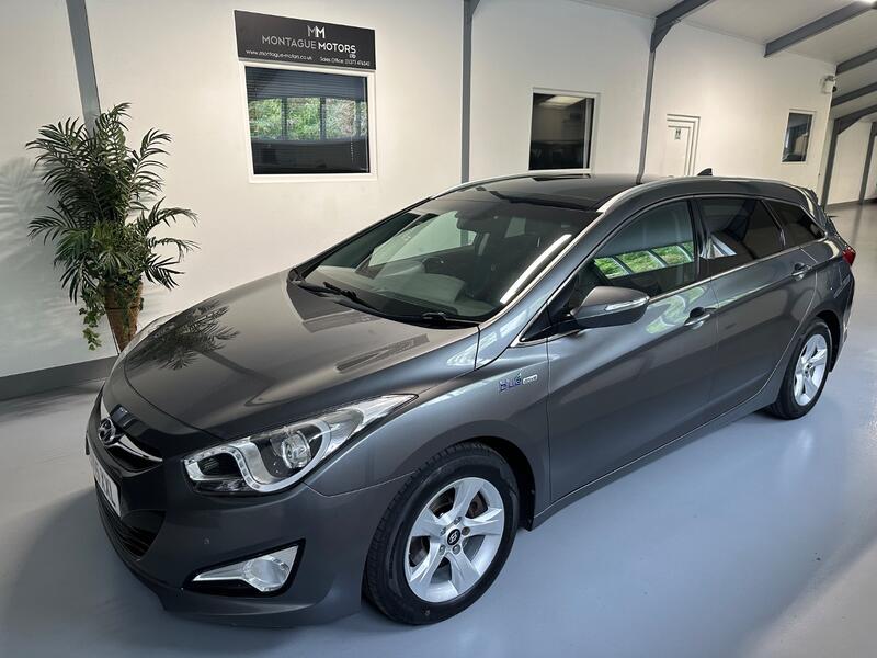 HYUNDAI I40