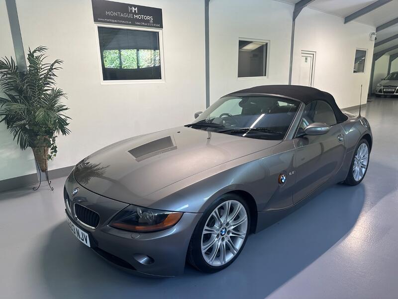 View BMW Z4 2.5 si SE