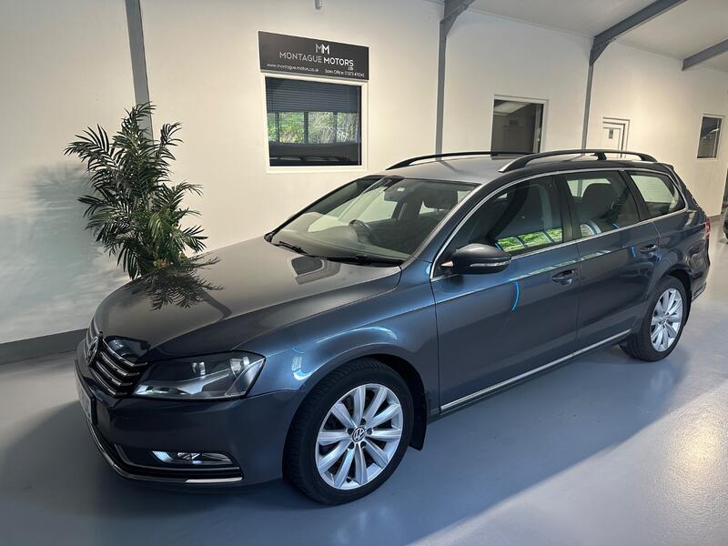 View VOLKSWAGEN PASSAT 2.0 TDI BlueMotion Tech Highline